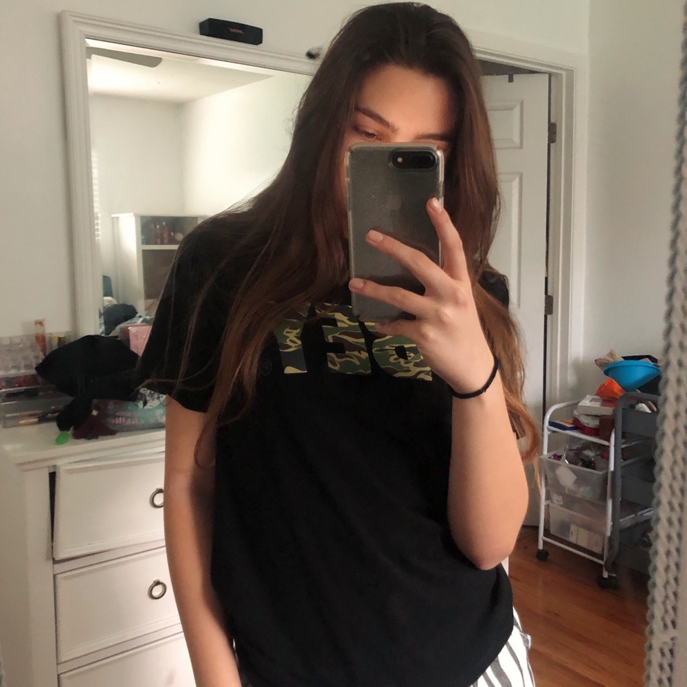 OBEY t-shirt